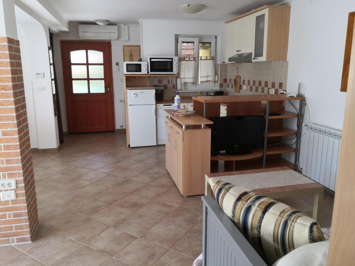 Solmar, Apartment With Big Terrace Near Nature Portorož Exterior foto