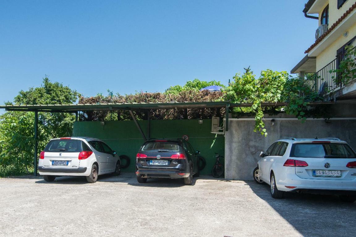 Solmar, Apartment With Big Terrace Near Nature Portorož Exterior foto